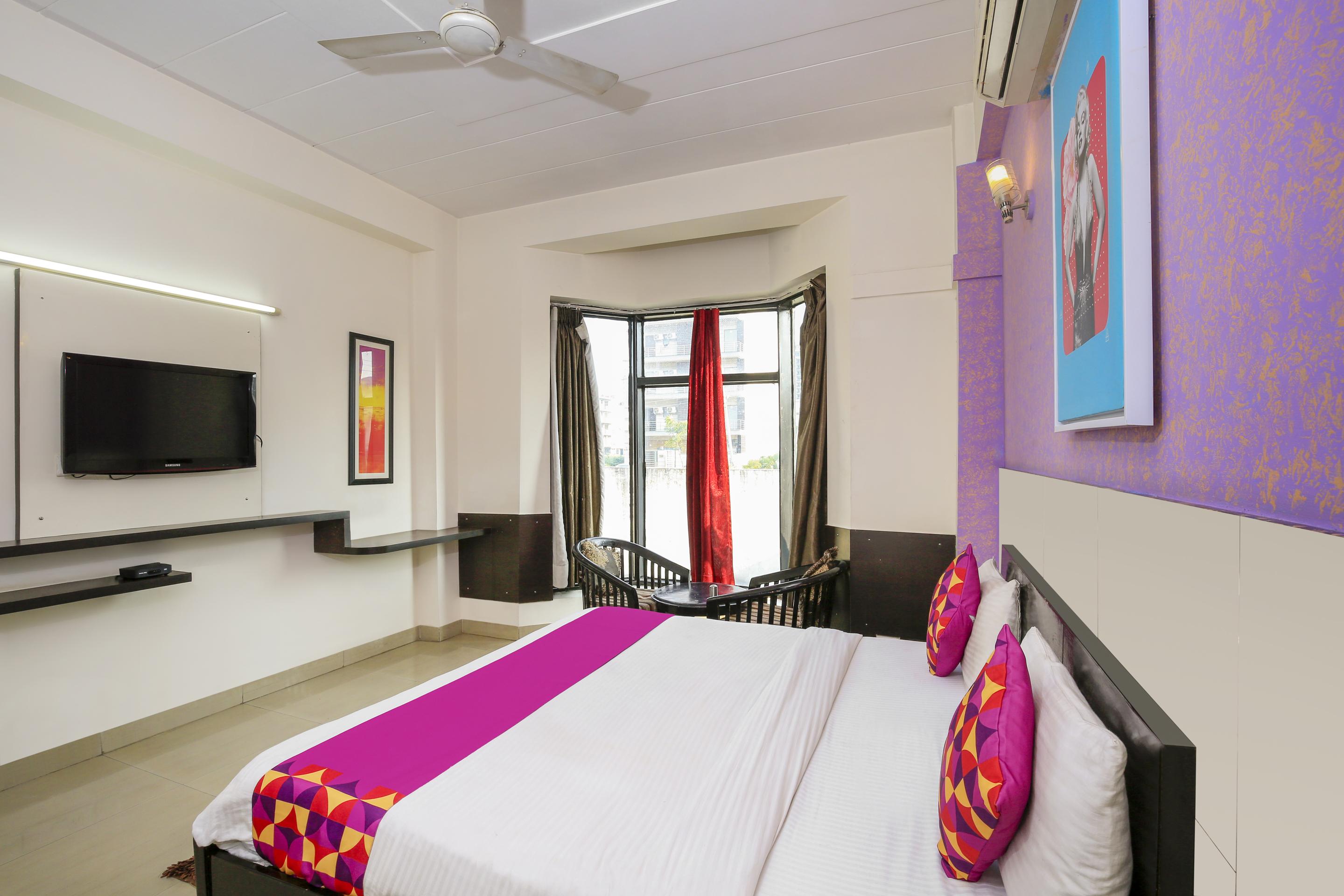 Hotel O Golf Stays Near Aravali Biodiversity Park Gurgaon Exteriör bild