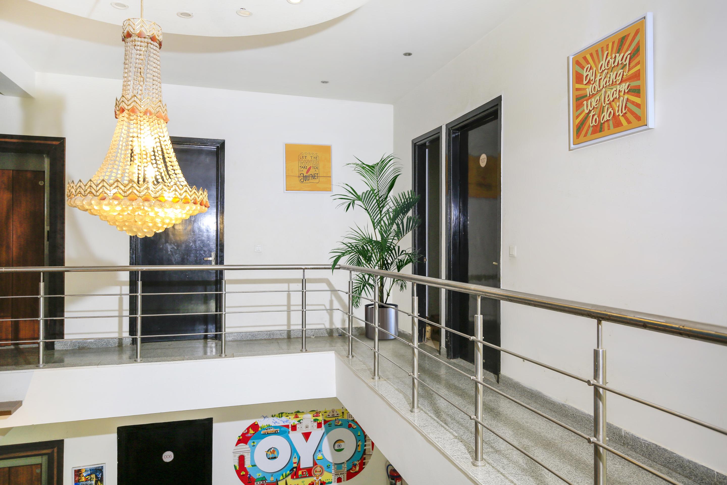 Hotel O Golf Stays Near Aravali Biodiversity Park Gurgaon Exteriör bild