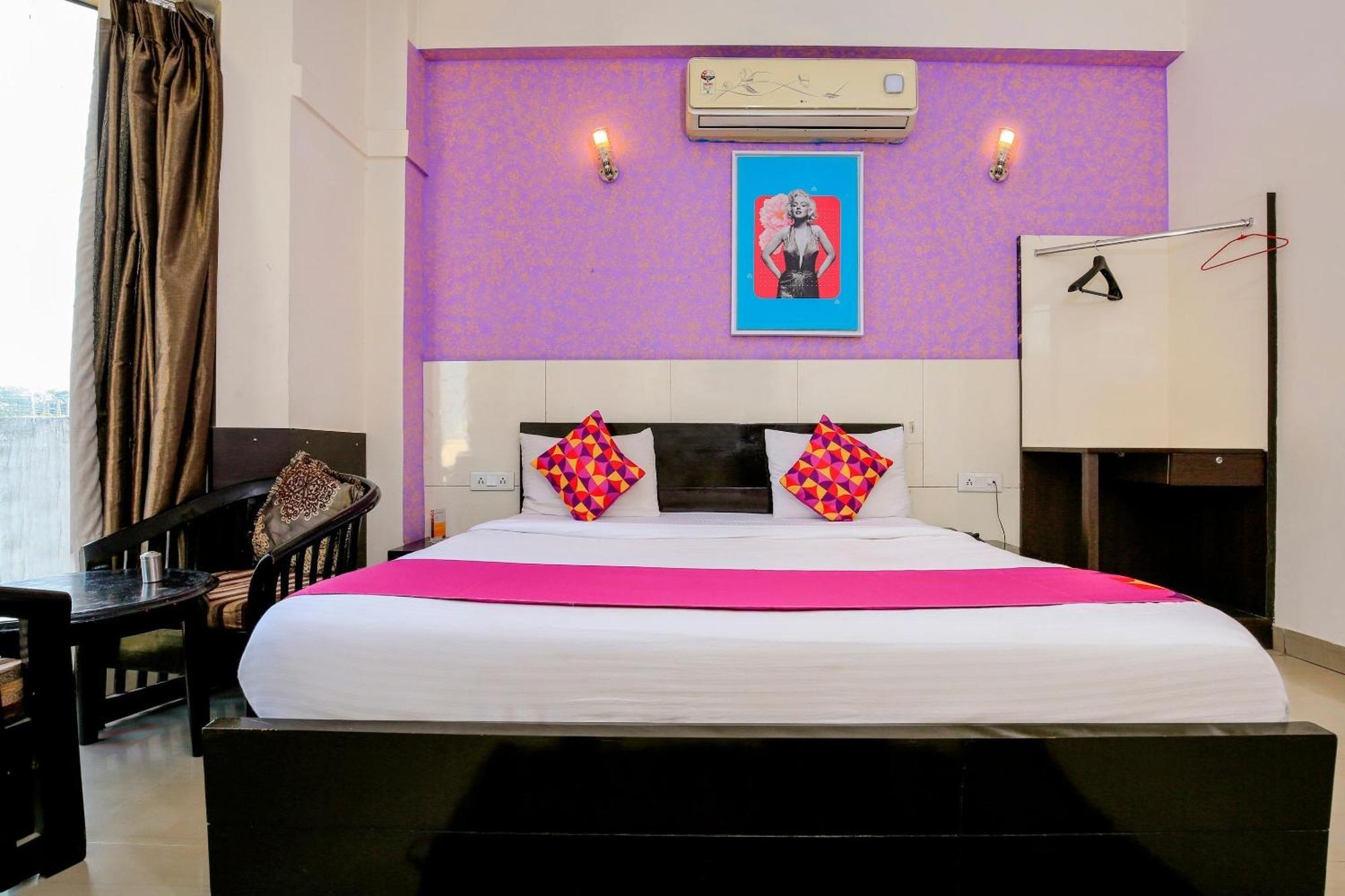 Hotel O Golf Stays Near Aravali Biodiversity Park Gurgaon Exteriör bild
