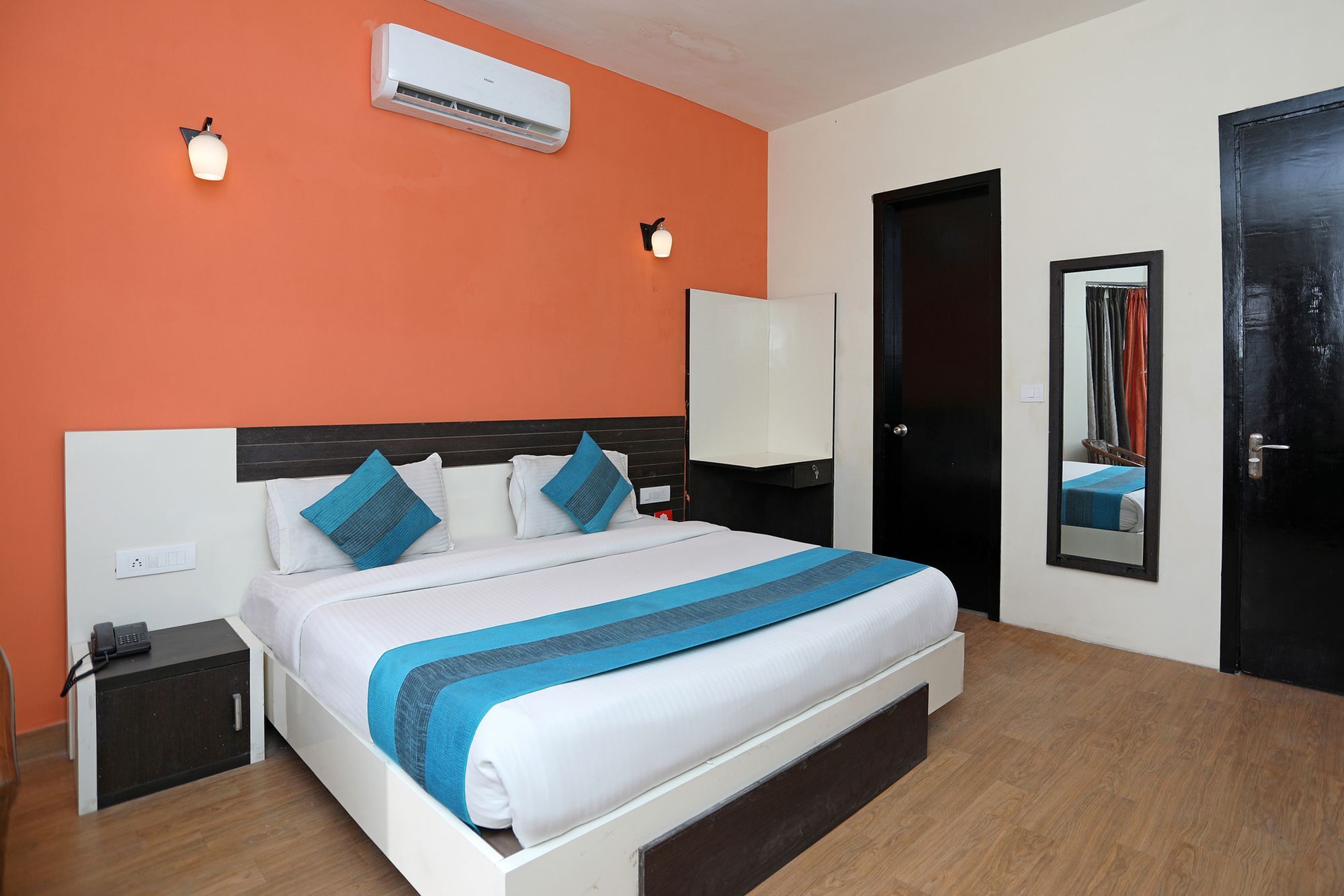 Hotel O Golf Stays Near Aravali Biodiversity Park Gurgaon Exteriör bild